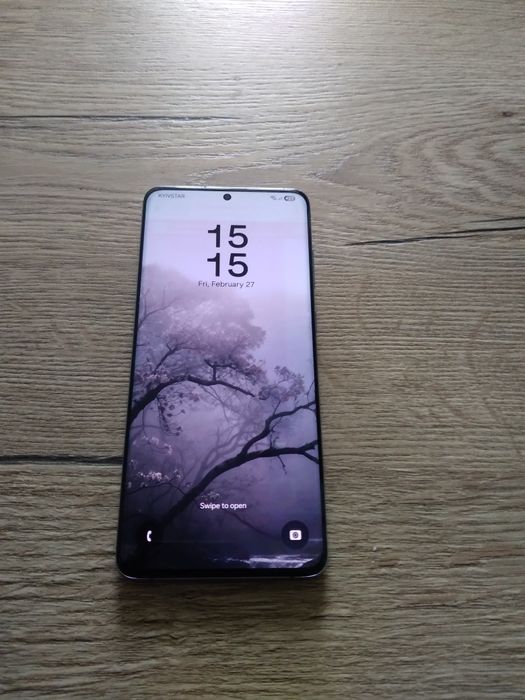 Телефон - Samsung Galaxy S20+ (G985F/DS)