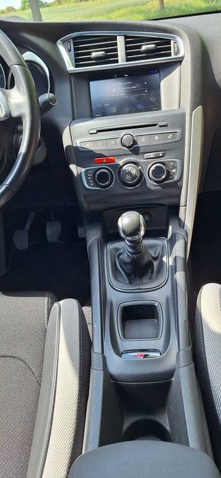 DS4 SoChic 1.2 130CV