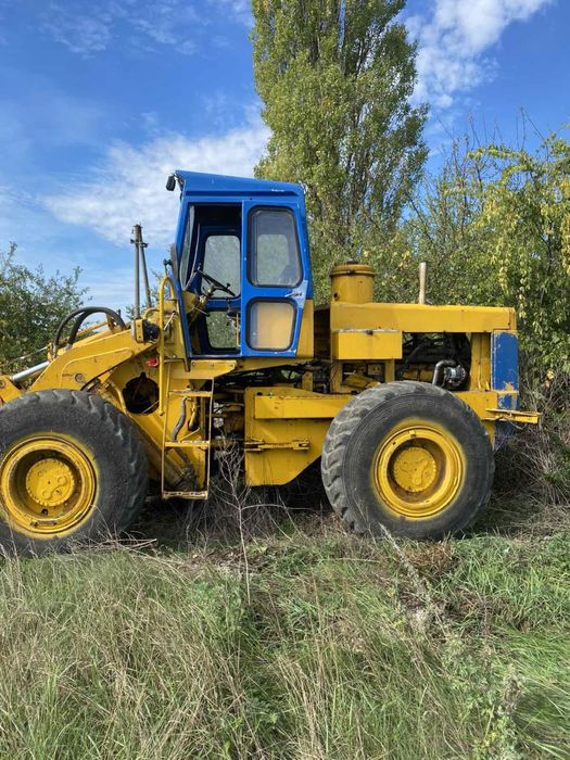 Продам погрузчик Harvester