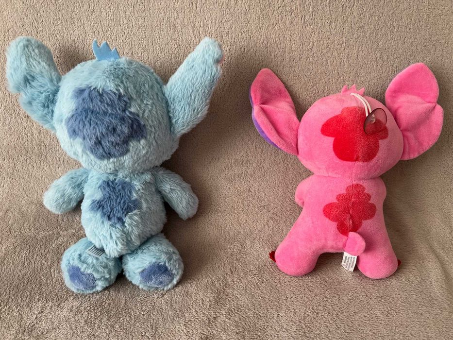 М'яка іграшка Ліло рожева висота 27 см. Стіч блакитний висота 35 см.