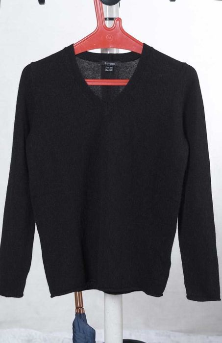 Esmara_ czarny, kaszmirowy, damski pulower_ S - M