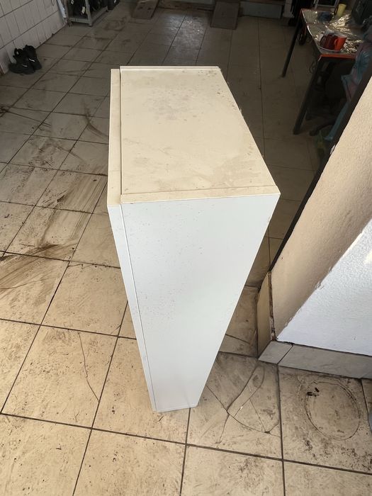 Witryna stojaca 142x39x22