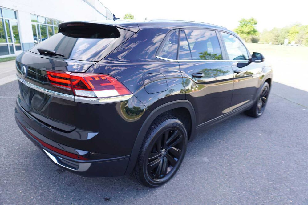 Volkswagen Atlas Cross Sport      2020