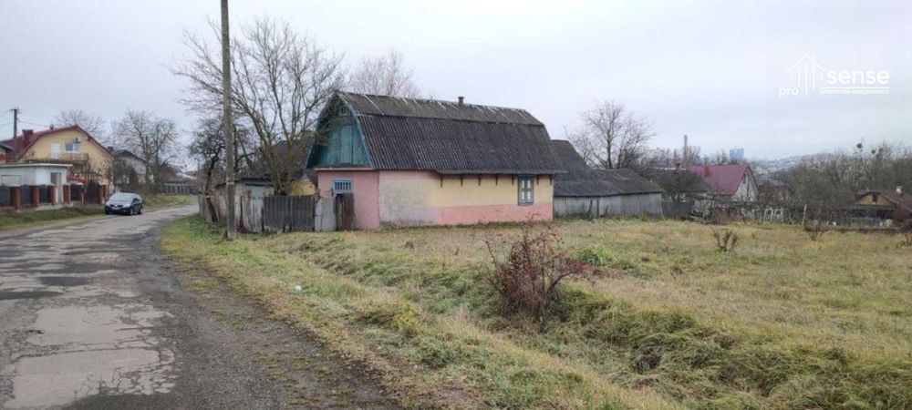 Ділянка з комунікаціями 25сот. під будівництво с. Угринів