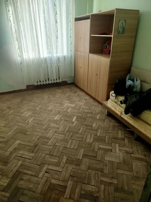 Сдаеть1 к к.Молодогвардеская/ютз