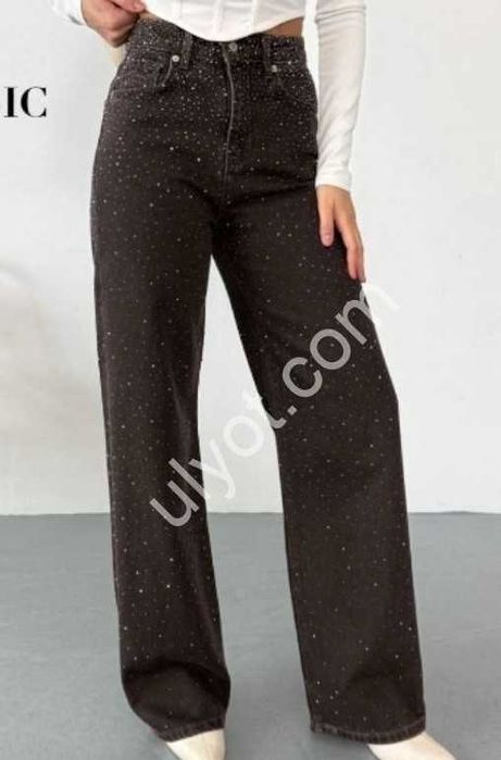 Джинсы женские оптом от 395 грн. Модные, молодежные большой выбор