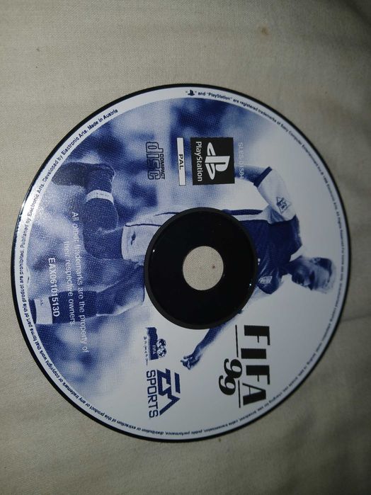 Fifa 99 só o CD - PS1