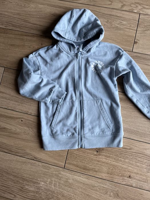 Bluzy z kapturem r.134