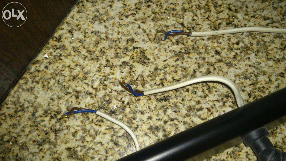 Candeeiro de três luzes