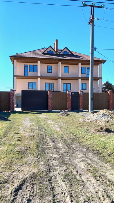 Продам Дуплекс. дом на 2 семьи вблизи Одессы. Малодолинское. 18 соток. Сухой Лиман.