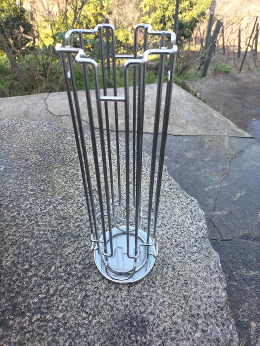 Armazenador de cápsulas