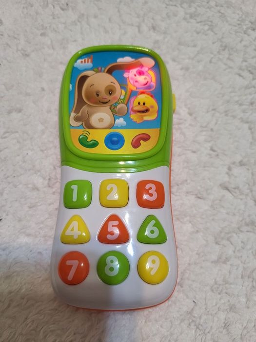 Телефон игрушечный