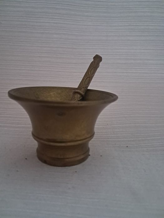 Moździerz z mosiądzu