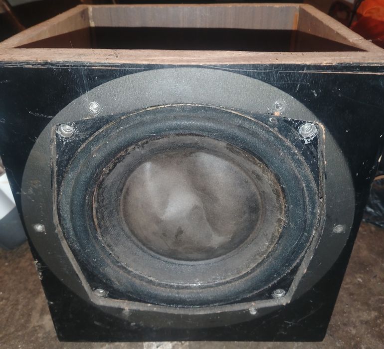 75 гдн продам сабвуфер