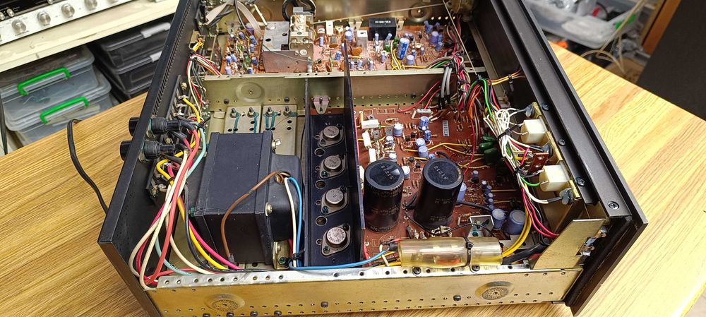 Стерео ресивер NAD 7030 (СТАН !! )