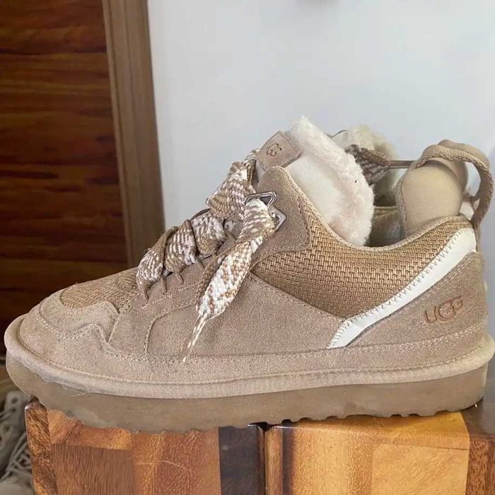 UGG Lowmel Sand r.41