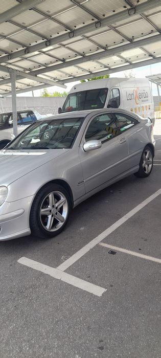 MERCEDES  C220 CDI Sport Coupê /2004