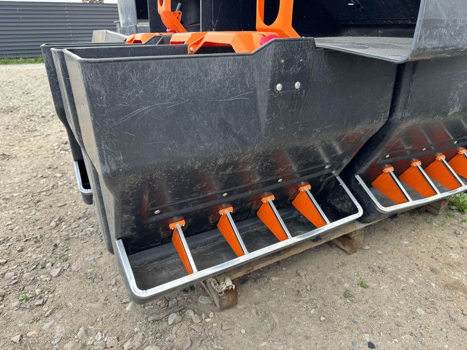 Кормушка, кормовий автомат, дорощування Rotecna