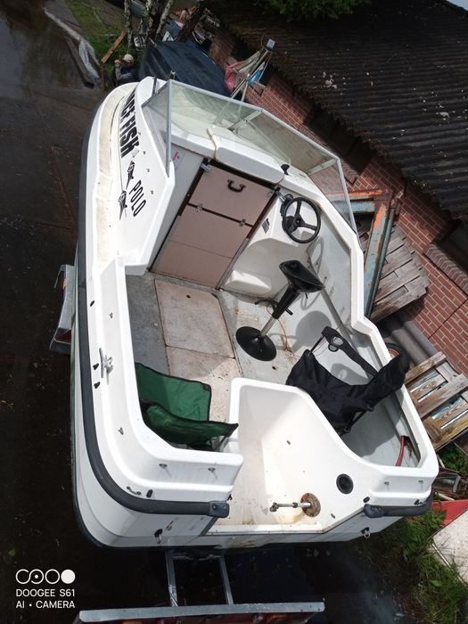 Shetland boot 535 kabina