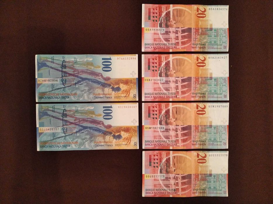 Francos suíços: notas descontinuadas, em bom estado, desde 24€