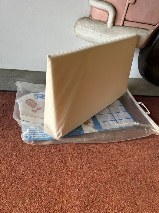 Cunha para cama/berço de bebé