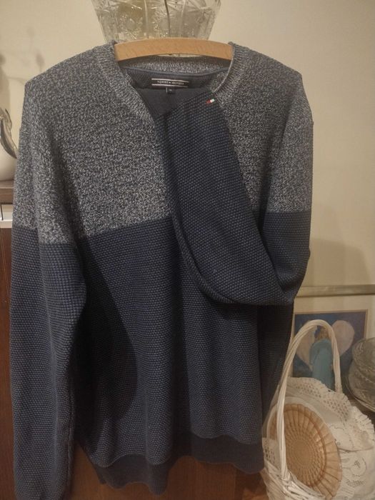 Sweter męski klasyczny Tommy Hilfiger rozm.XL