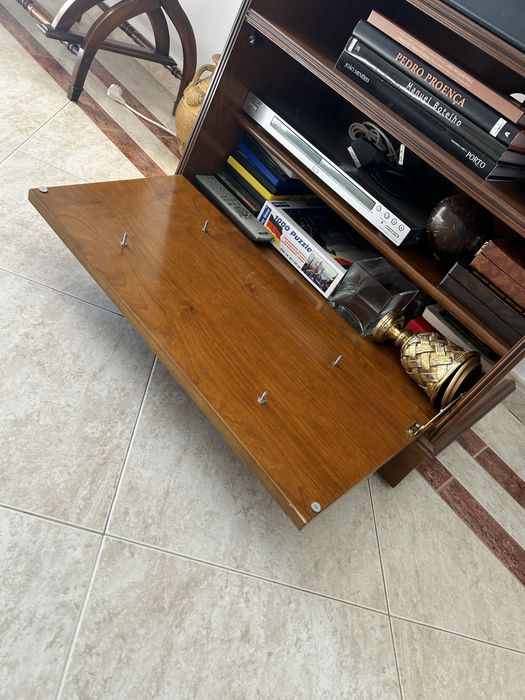 Movel de tv com arrumacao