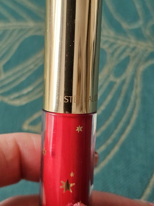 Estee  Lauder  czerwony błyszczyk