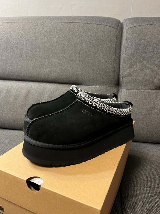 UGG Taz II Black