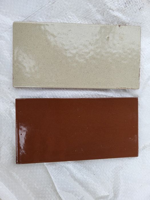 Плитка керамічна(кабанчик)