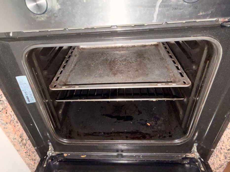 Forno elétrico e exaustor Ikea