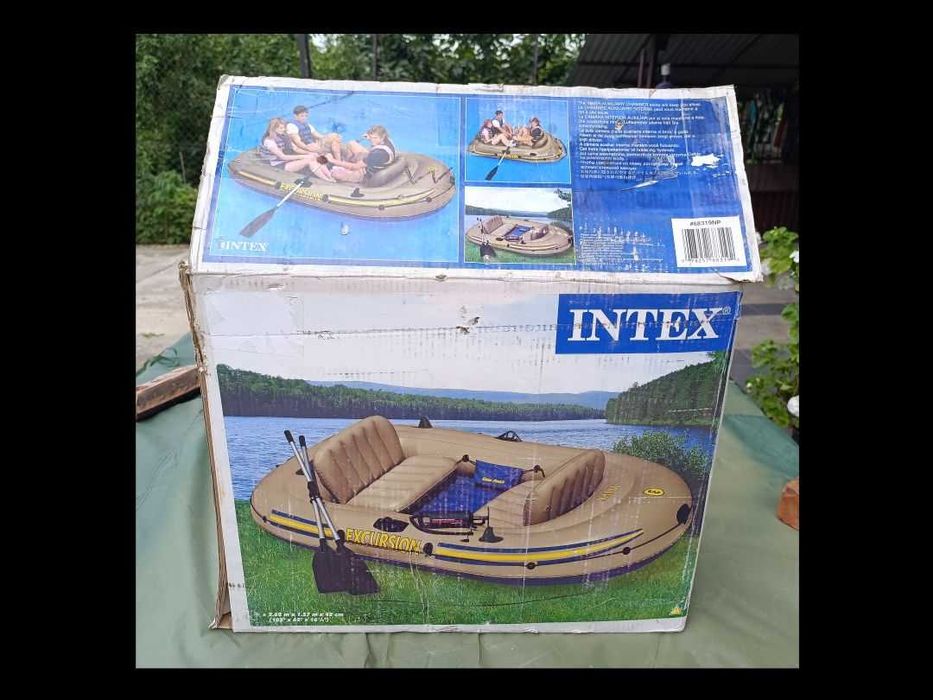 Надувний човен Excursion-3 Intex 68319