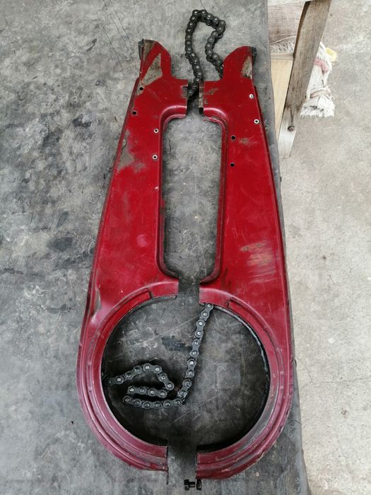 Кожух цепи явы 250 с цепью