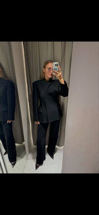 Приталений  піджак Zara