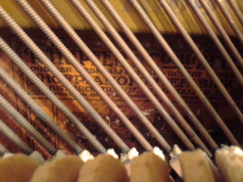 Налаштування фортепіано, ремонт механіки