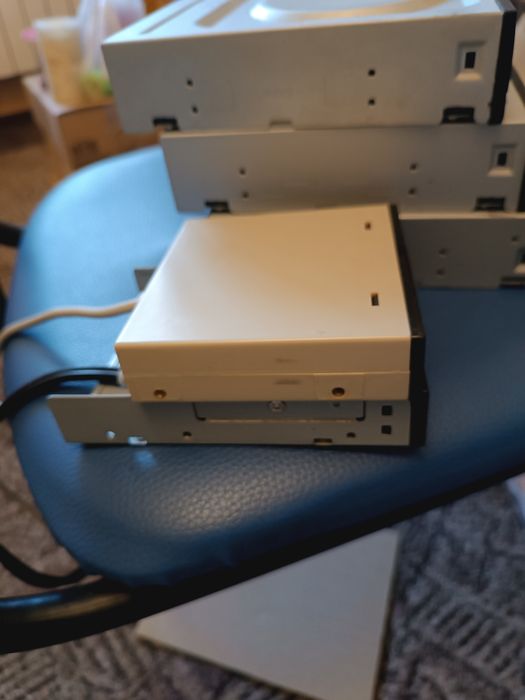 DVD привод для ПК, кардридер.