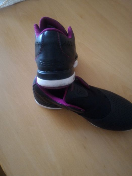 Tênis Rebook (originais)