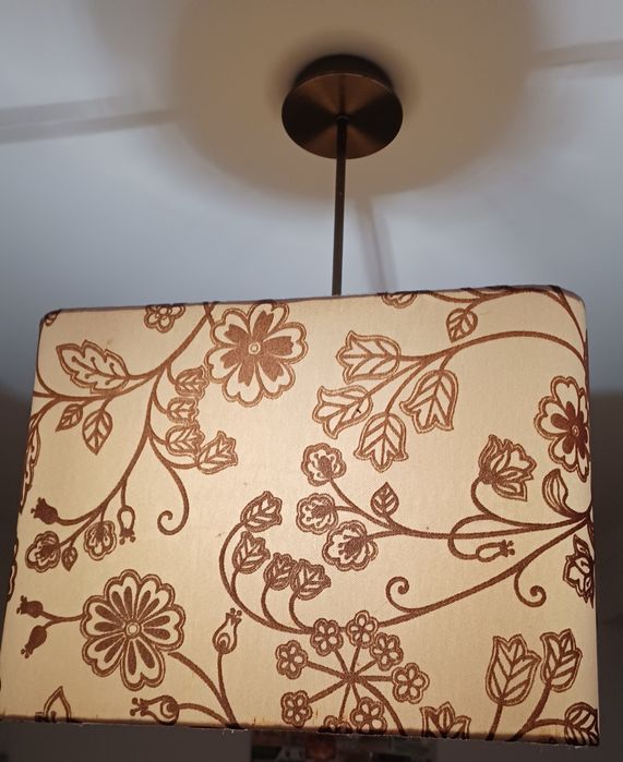 Candeeiro de teto para sala