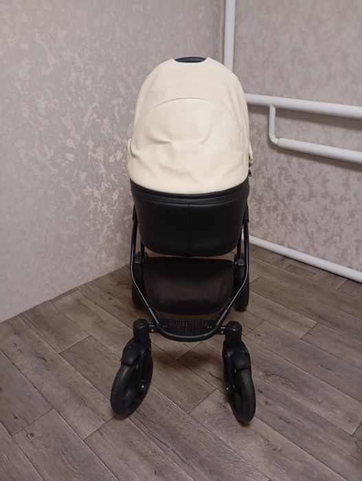 Візочок, дитячий.