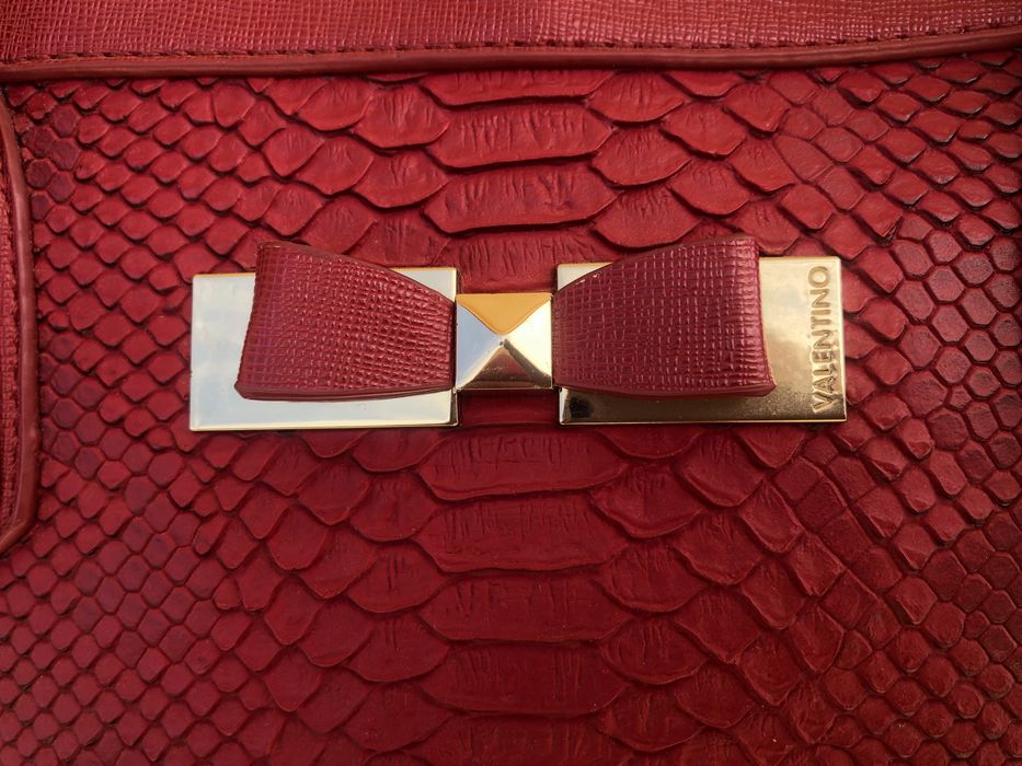 Mala/Carteira Valentino
