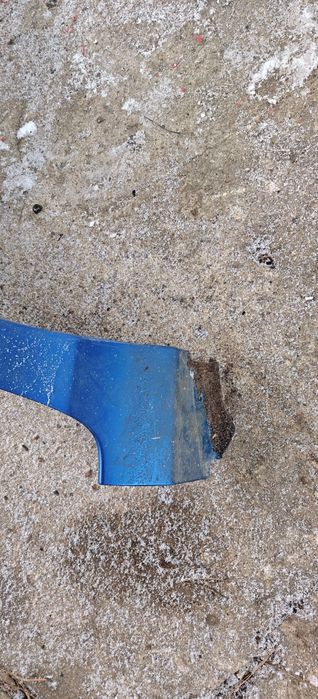 Błotnik prawy Toyota Yaris III niebieski