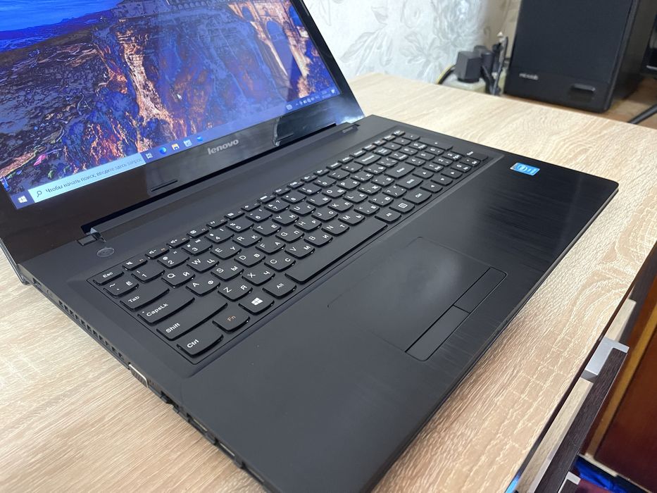 Lenovo G50-70 / 15.6" / 4GB RAM / 500GB / Тонкий корпус / Батарея 2 год