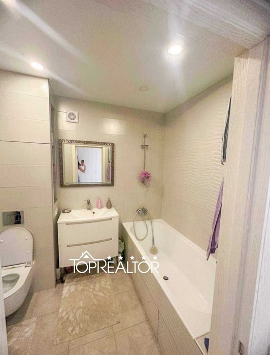 Продаж 2-кімнатної квартири | Наукова | Космічна