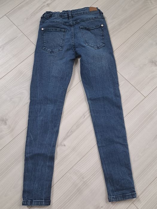 Jeansy Sinsay r.146