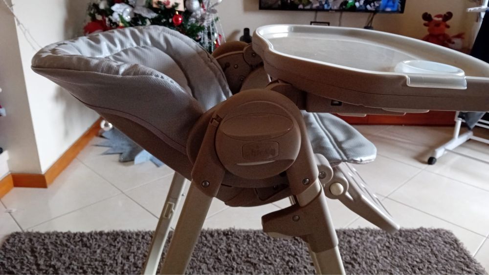 Cadeira de alimentação