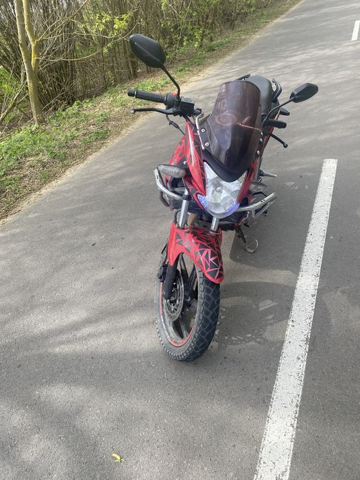 Продам ліфан кр 200