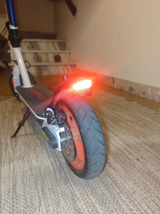 Trotinete APRILIA