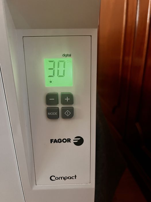 Fagor REIN-651 C é um emissor térmico