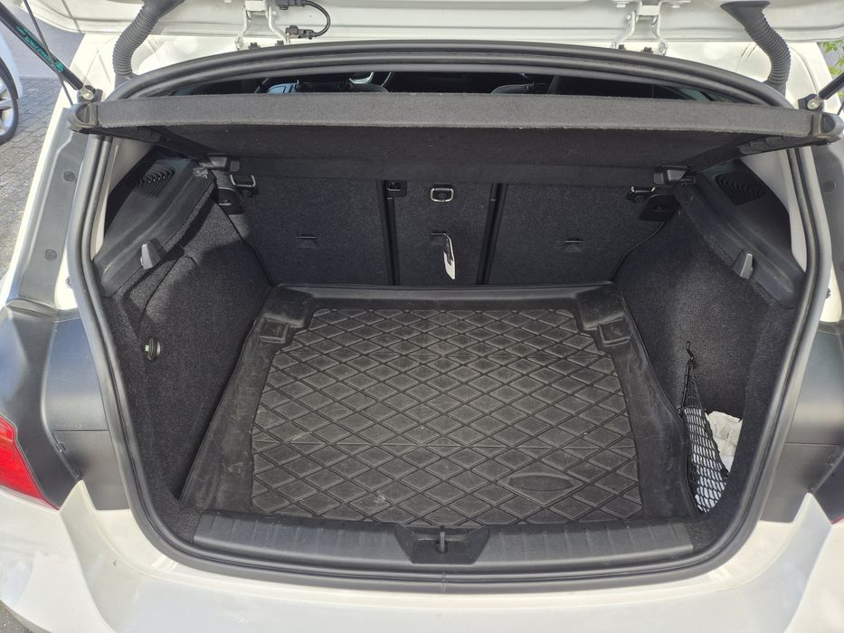 Bmw 120d sport line, imaculado