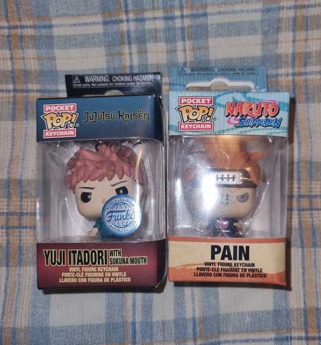Conjunto de 19 itens de Anime